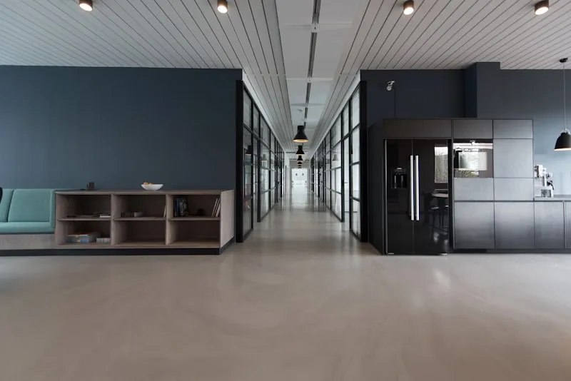 Office and retail building commercial service in Galveston